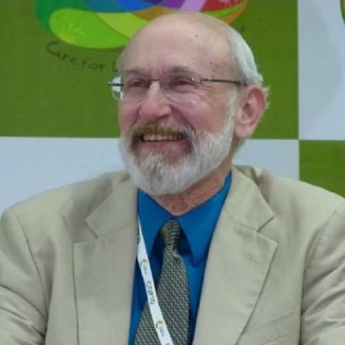 Dr Dennis Garrity